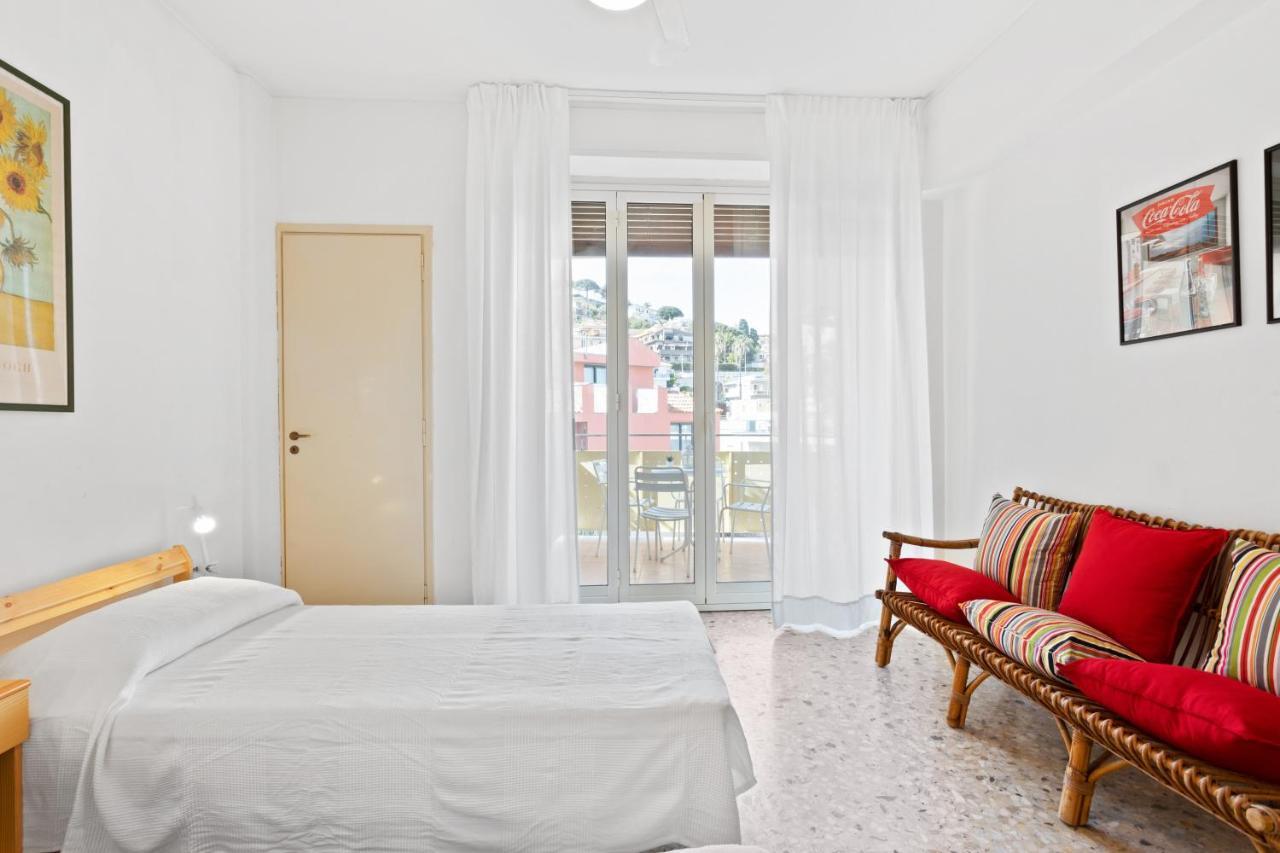 Aci Castello Seaview Apartment With Parking Exterior foto
